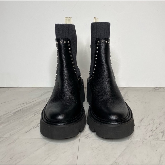Dolce Vita Hoven Stud H2O Chelsea Chunky Leather Boot 7 1/2 - Picture 2 of 5